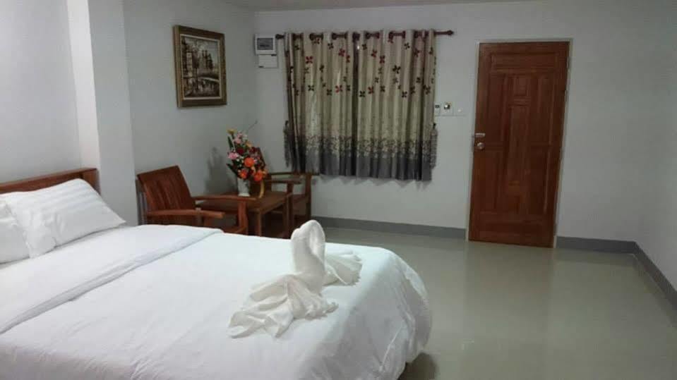Siya House Hotel Chiang Rai Dış mekan fotoğraf